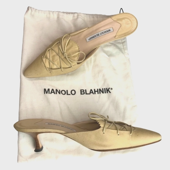 Manolo Blahnik Shoes - Manolo Blaknik Linen Lace Up pointy Toe Wood Kitten Heel Mules in Straw Size 39